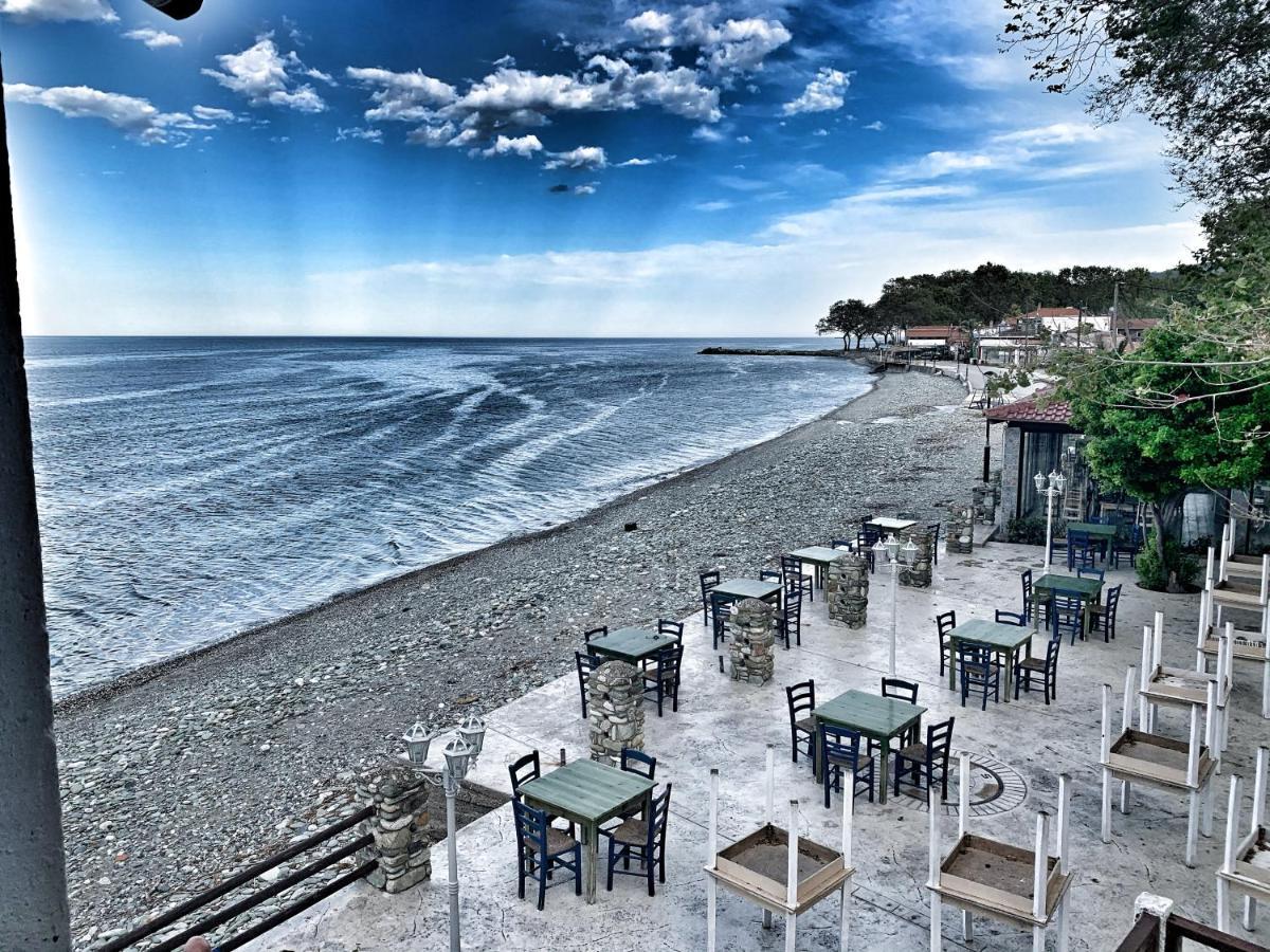 Hotel Aqua Rossa Kokkino Nero Luaran gambar