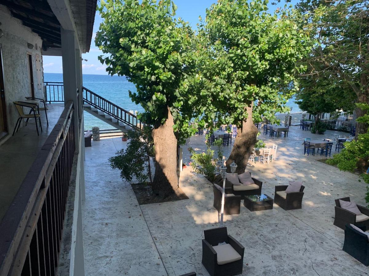 Hotel Aqua Rossa Kokkino Nero Luaran gambar