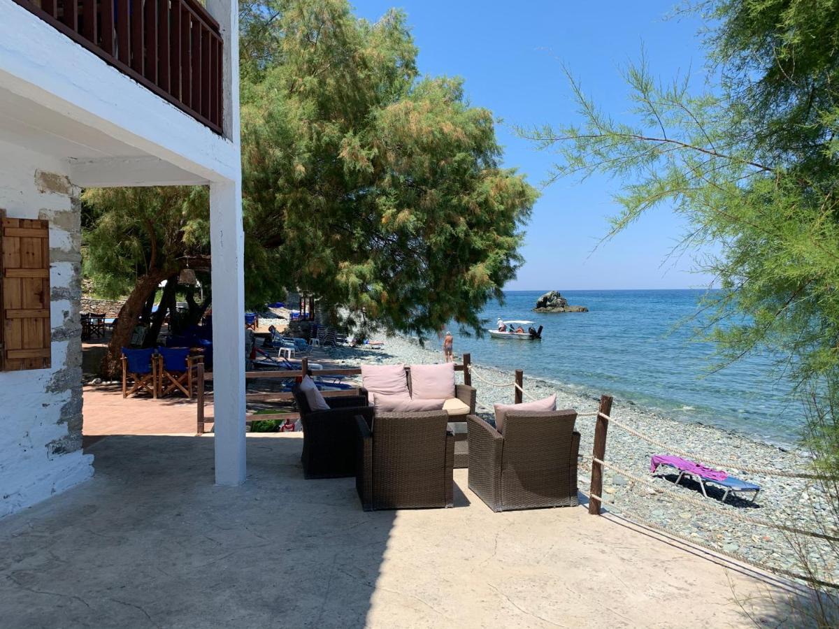 Hotel Aqua Rossa Kokkino Nero Luaran gambar